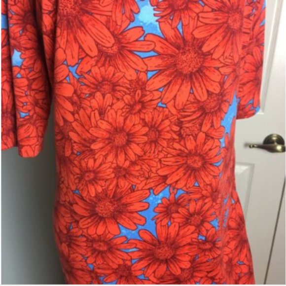 LulaRoe Julia Dress 3XL Red/Orange Flowers w/ Blue - Picture 2 of 6